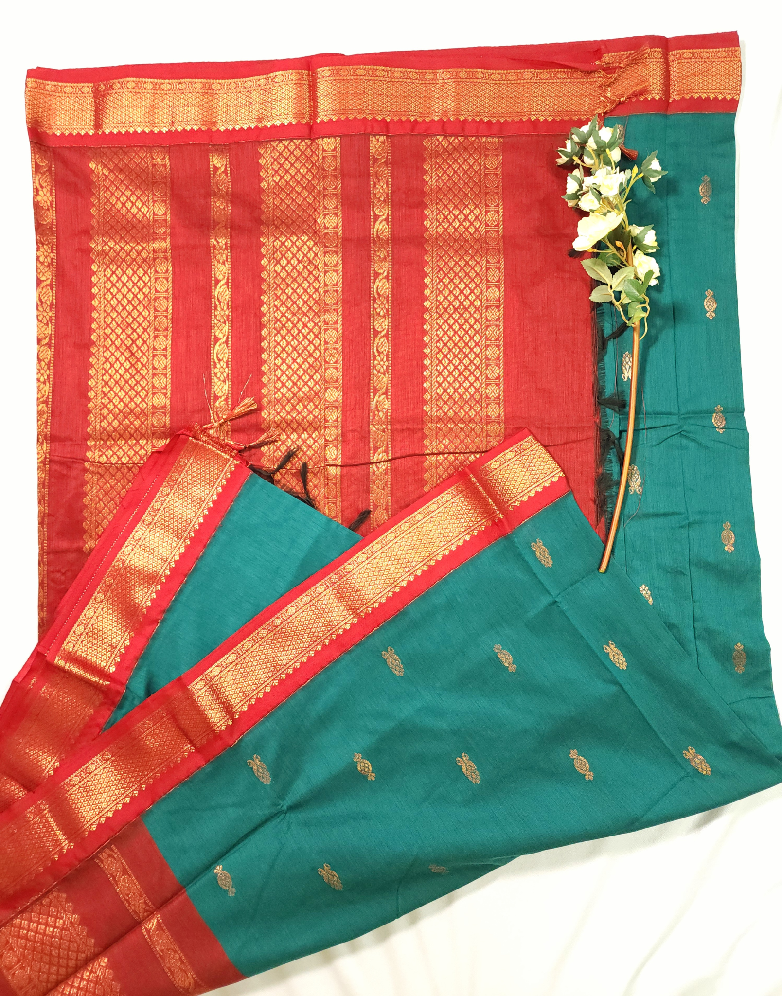Kalyani Cotton Jade Green Embroidered Saree 03 – Kumaran Silks