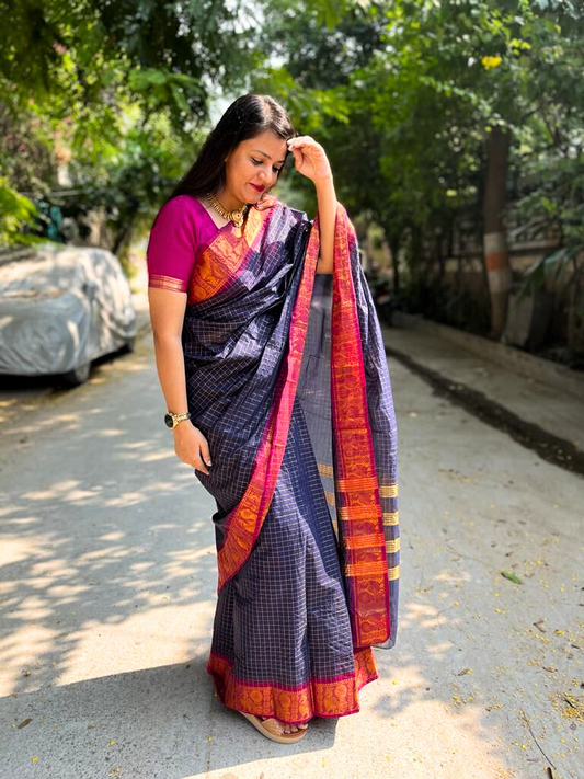 Navy Blue | Sungudi Cotton Zari Checks Handloom Saree