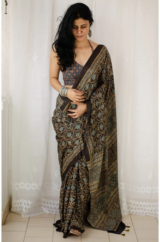 Black | Munar Cotton Printed Saree