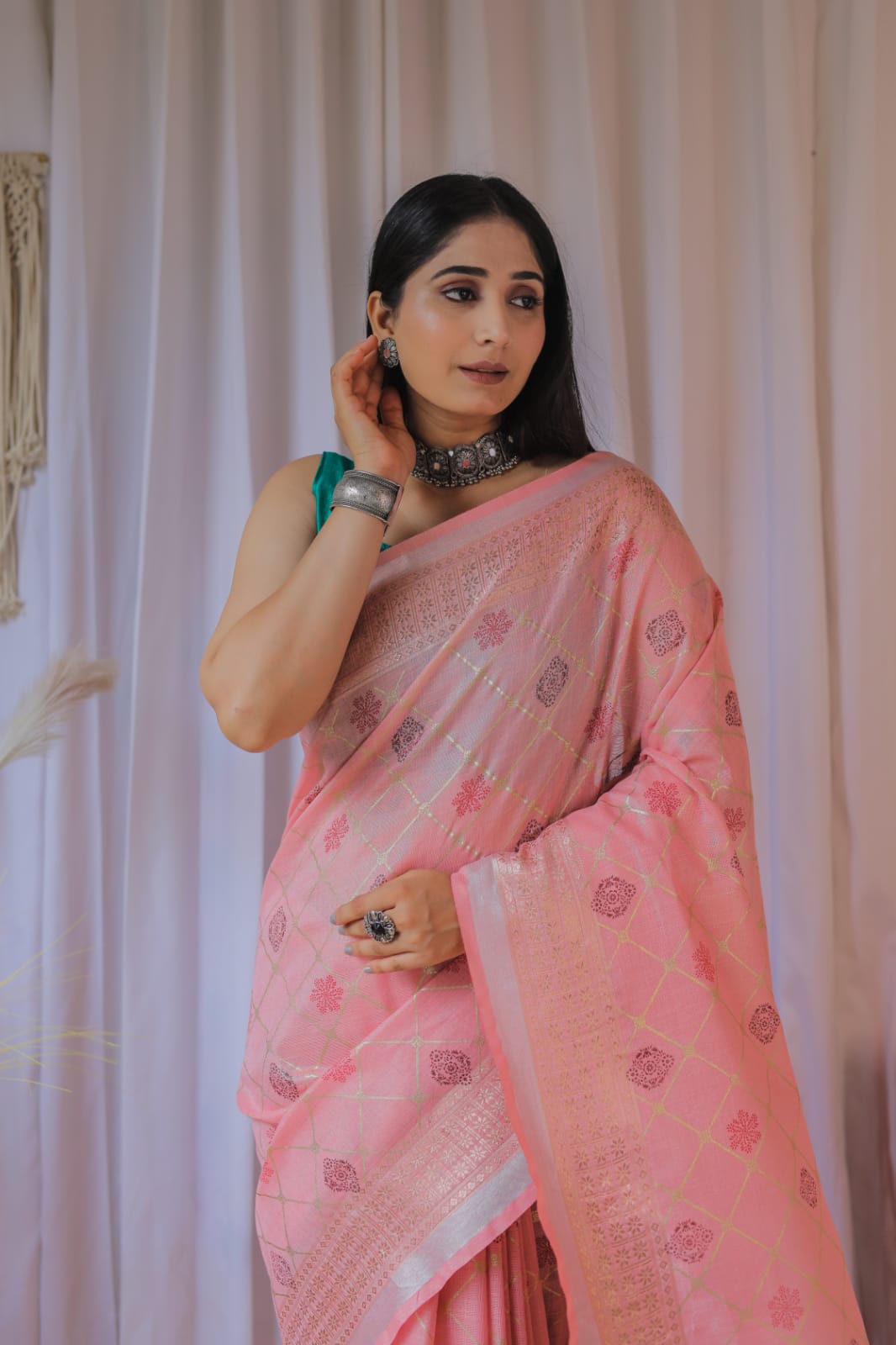 Teal & Light Pink Vaazhai Naar (Banana Pith) Borderless Saree with Small Butta Motifs