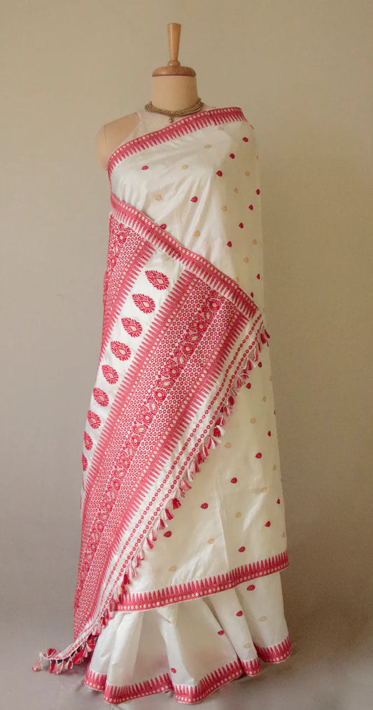 White | Pure Mulberry Silk Handloom Saree with Red Motifs